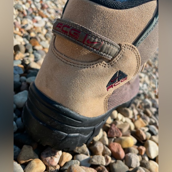 Vintage Nike ACG Air Lahar boots - Picture 3 of 6